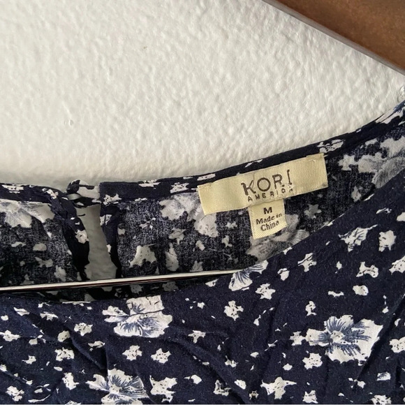 Navy Floral Long Sleeve Patterned Blouse Lightweight Size Medium Style M5569 Top - Picture 5 of 10